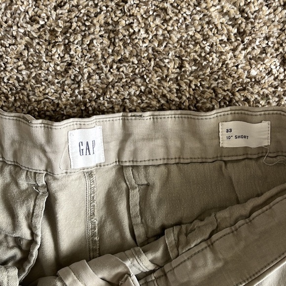 GAP shorts. 33 waist. 10” inseam shorts. - Picture 2 of 3